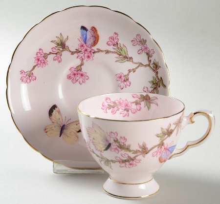 9827H Footed Cup & Saucer Set
