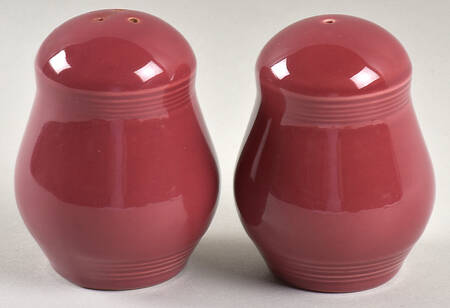 Espana Cherry (Red) Salt & Pepper Set