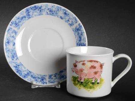 Country Barn Pig Flat Cup & Saucer Set