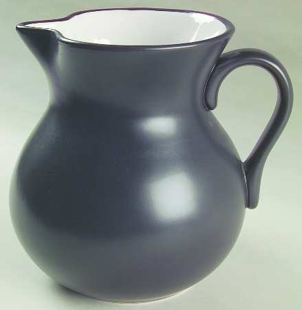 Cassina Black 80 Oz Pitcher