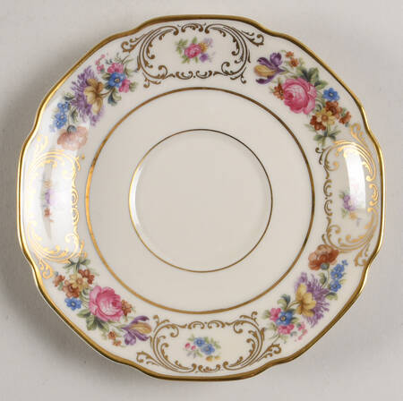 Wettin (Scalloped) Saucer