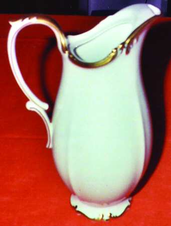 TIR322 Pitcher
