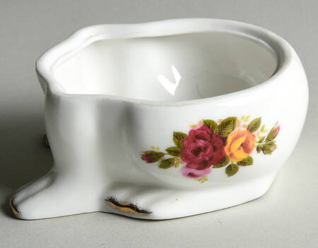 Cottage Rose Figural Box No Lid