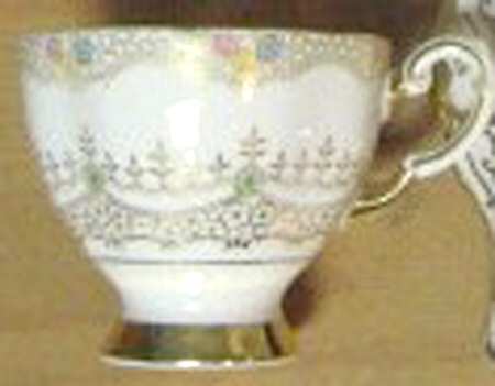 7053h Footed Cup
