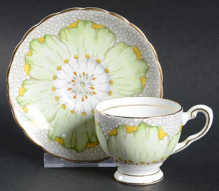 C6264 Footed Demitasse Cup & Saucer Set