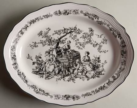 New England Toile (People) 14" Oval Serving Platter