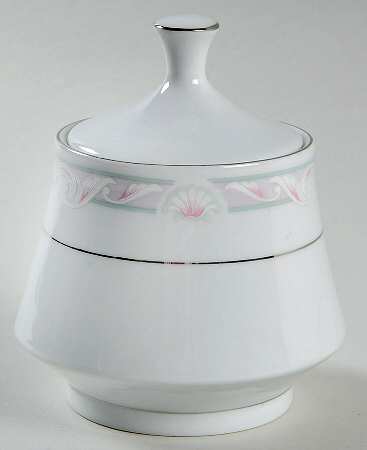 Coquille Sugar Bowl & Lid