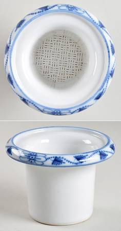 Blue Onion (Scalloped) Infuser