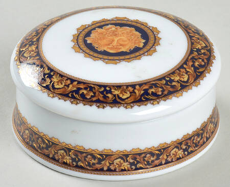 Bacchus Round Box & Lid