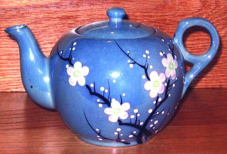 TKI10 Teapot & Lid