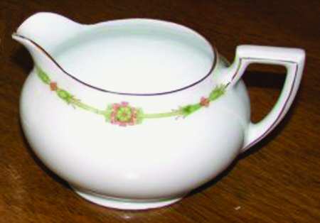TIR368 Creamer