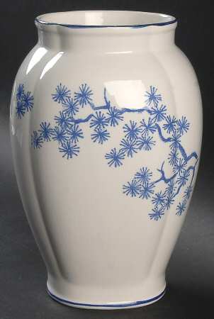 Tiffany Pagoda 8" Vase