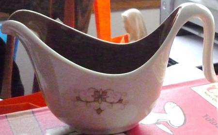 Arabesque Creamer