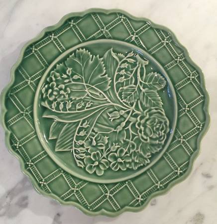 TIC49 Salad Plate