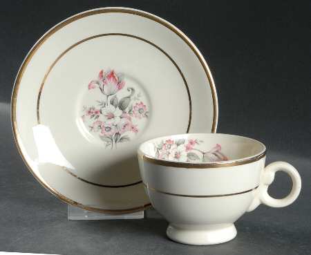 TST660 Footed Cup & Saucer Set