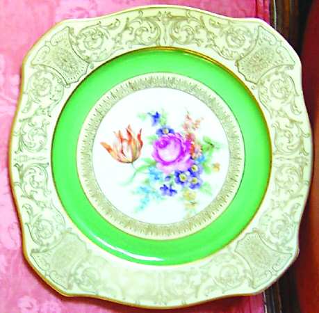 TIR268 Square Salad Plate