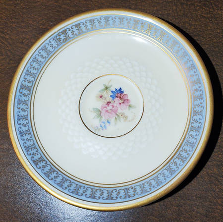 1-106 Saucer