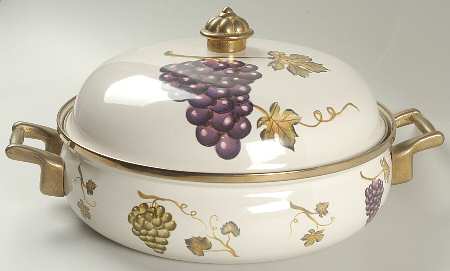 Villa Grande 3 Quart Metal Covered Casserole