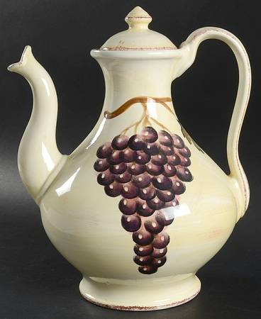 Villa Grande Teapot & Lid
