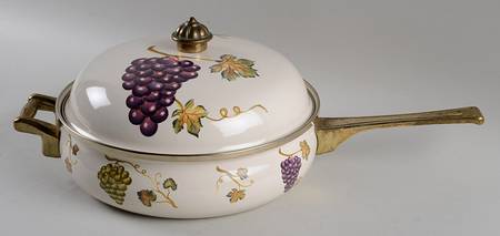 Villa Grande 10" Metal Skillet & Lid