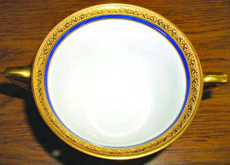 9155 Footed Cream Soup Bowl