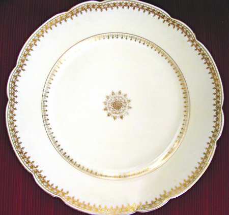 TRV479 Dinner Plate