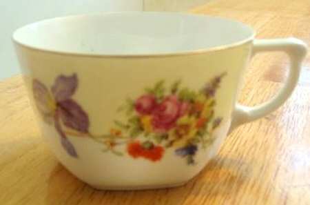 THU319 Flat Cup