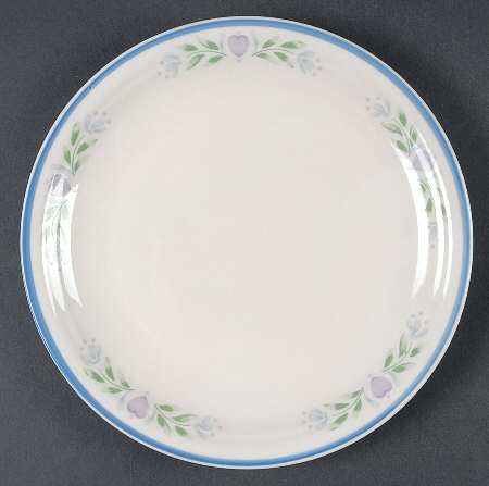 Laurel Heart (Coupe) Salad Plate
