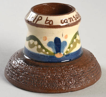 Motto Ware (Cottage) Match Holder W/Strike