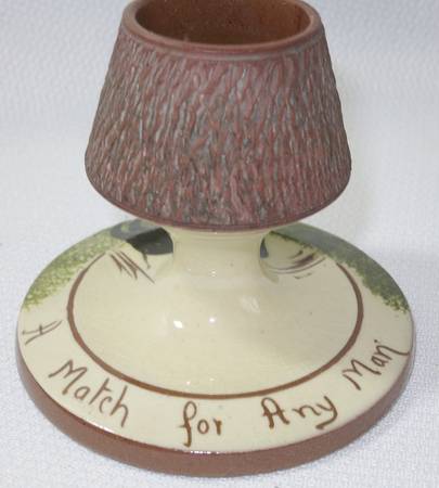 Motto Ware (Cottage) Match Holder W/Strike
