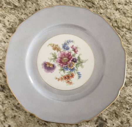 TIR428 Dinner Plate