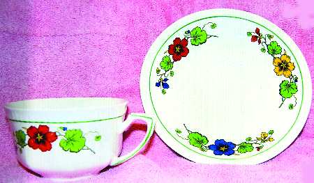 THP51 Flat Cup & Saucer Set