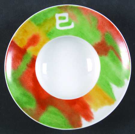 THO374 Saucer