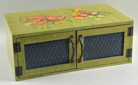 Stonehouse Farm Collection Wood Bread Box