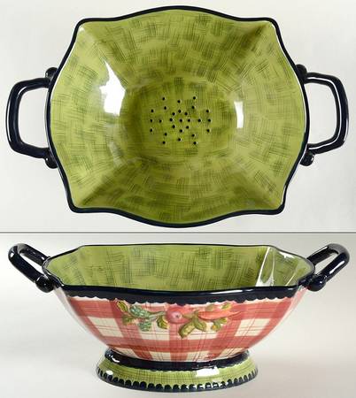 Stonehouse Farm Collection Ceramic Colander