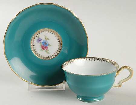 828-0 Footed Demitasse Cup & Saucer Set