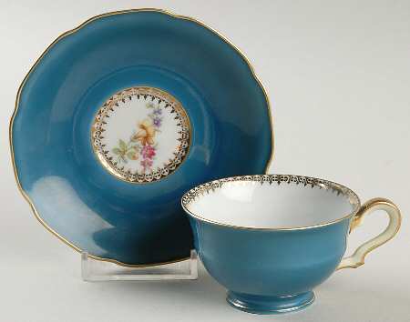 828-0 Footed Demitasse Cup & Saucer Set