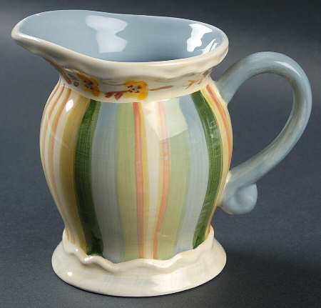 Amourette Creamer
