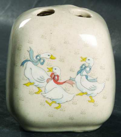 TWN3 Toothbrush Holder