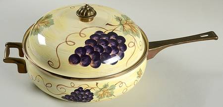 Vino 10" Metal Skillet & Lid