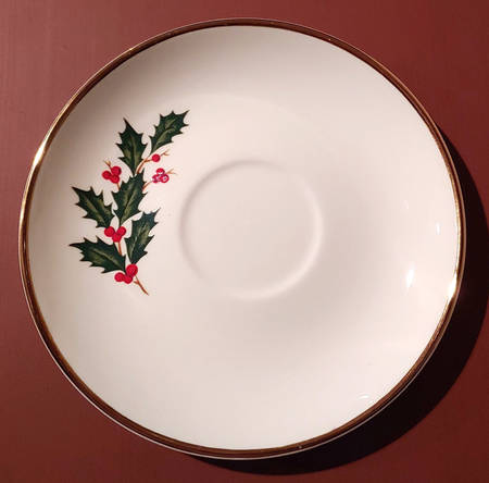 TST880 Saucer