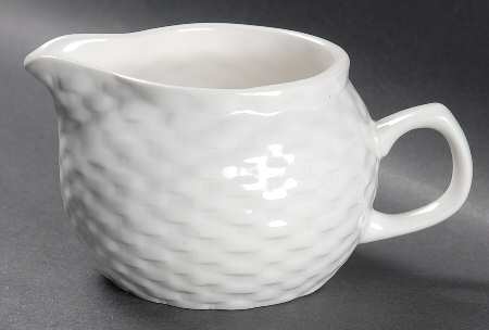 Basket Wreath Creamer