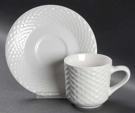 Basket Wreath Flat Cup & Saucer Set