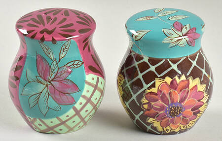 Vivre Salt & Pepper Set