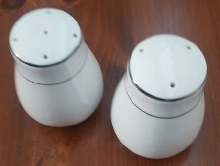 TTO8 Salt & Pepper Set