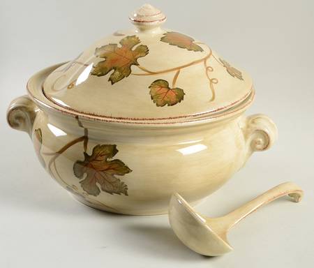 Vineyard Tureen & Lid w/Ladle