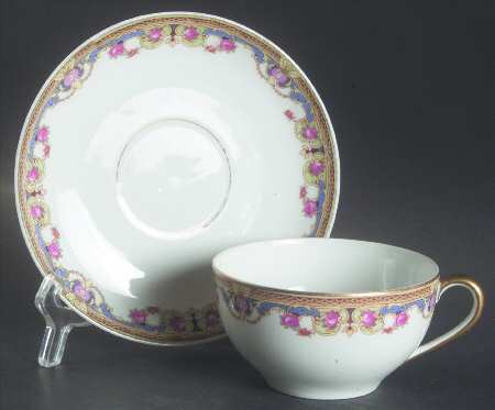 16293 Flat Cup & Saucer Set