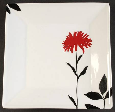 Graphic Floral Salad Plate