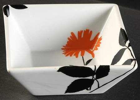 Graphic Floral Soup/Cereal Bowl