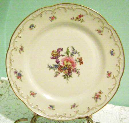 TIR494 Dinner Plate